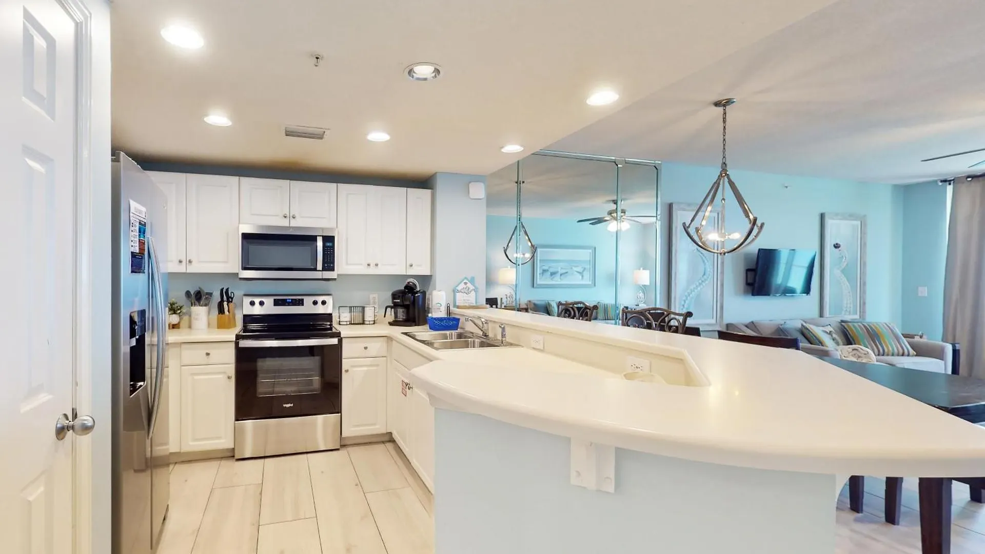 Majestic Beach Resort Tower 2- 1903 Panama City Beach Apartment